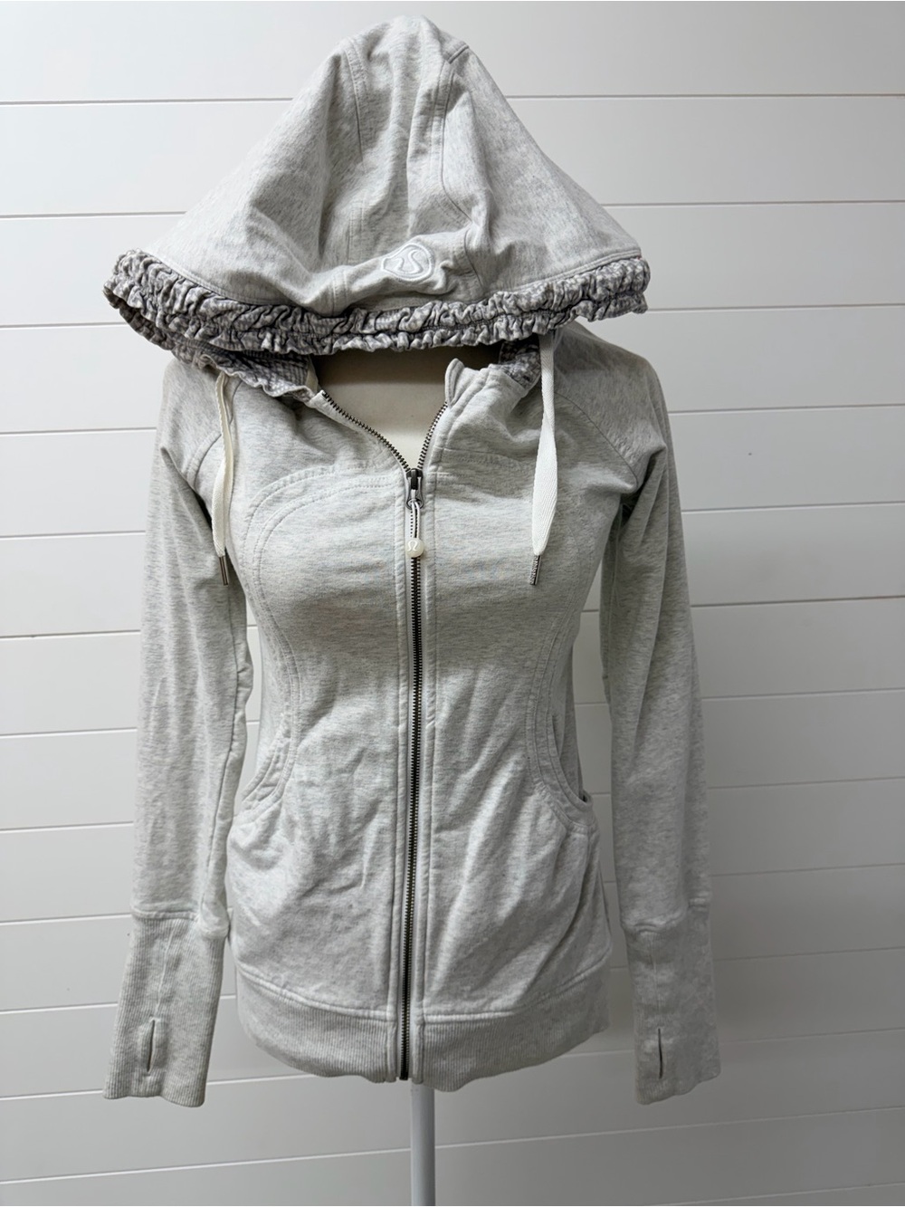 lululemon athletica Light Gray Zip-Up Hooded Jacket